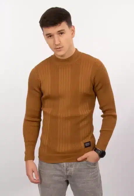 Serious Mockneck | Caramel